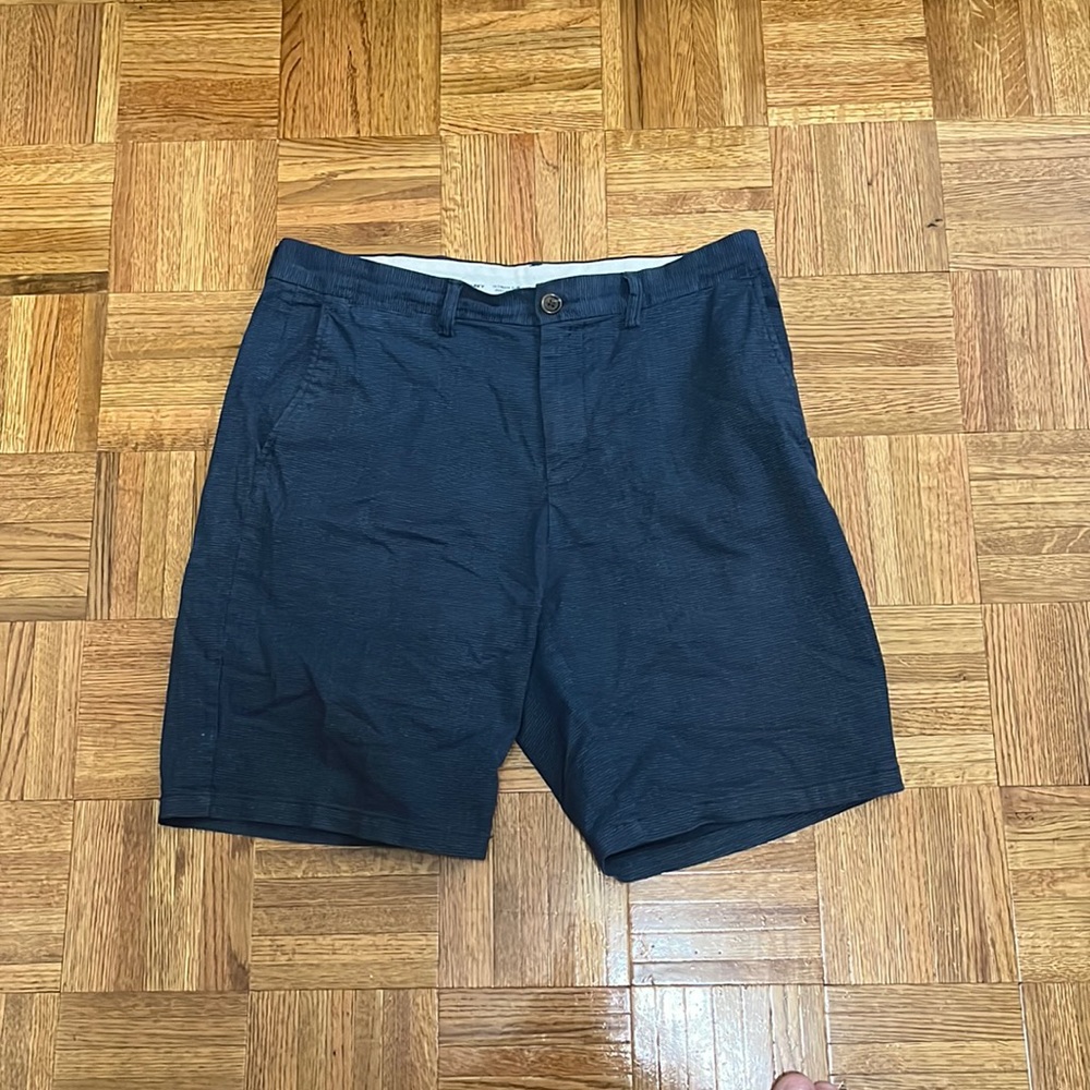 Old Navy Mens Khaki Shorts